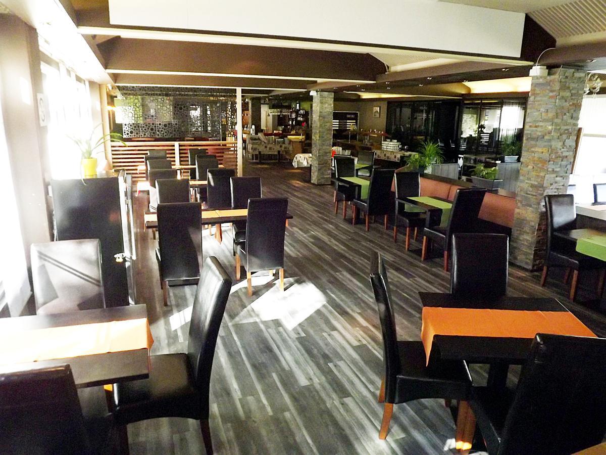 Hotelli Ravintola Alavus 66 Екстериор снимка