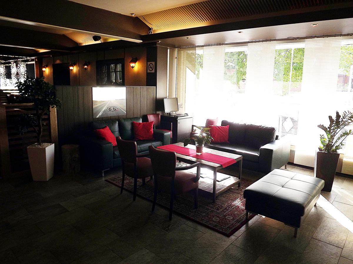Hotelli Ravintola Alavus 66 Екстериор снимка