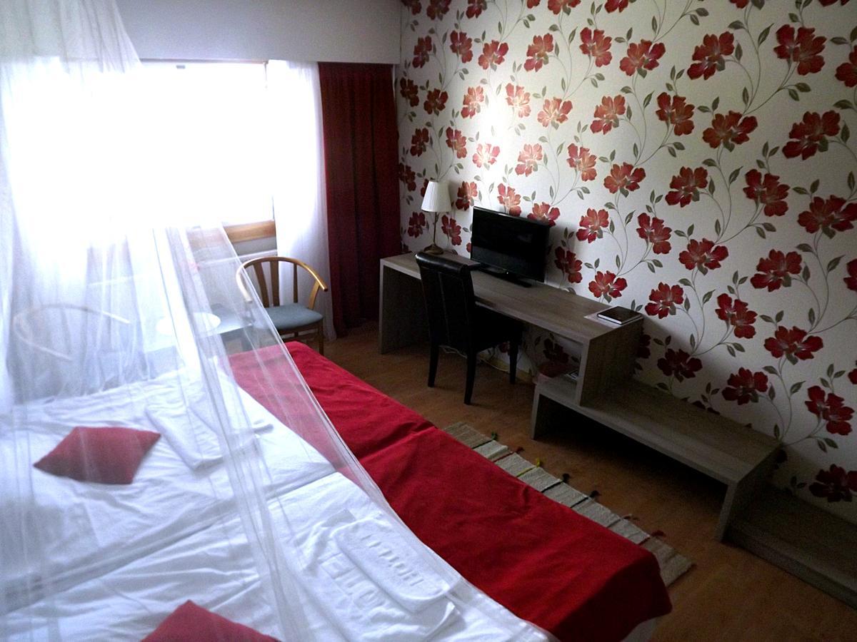 Hotelli Ravintola Alavus 66 Екстериор снимка