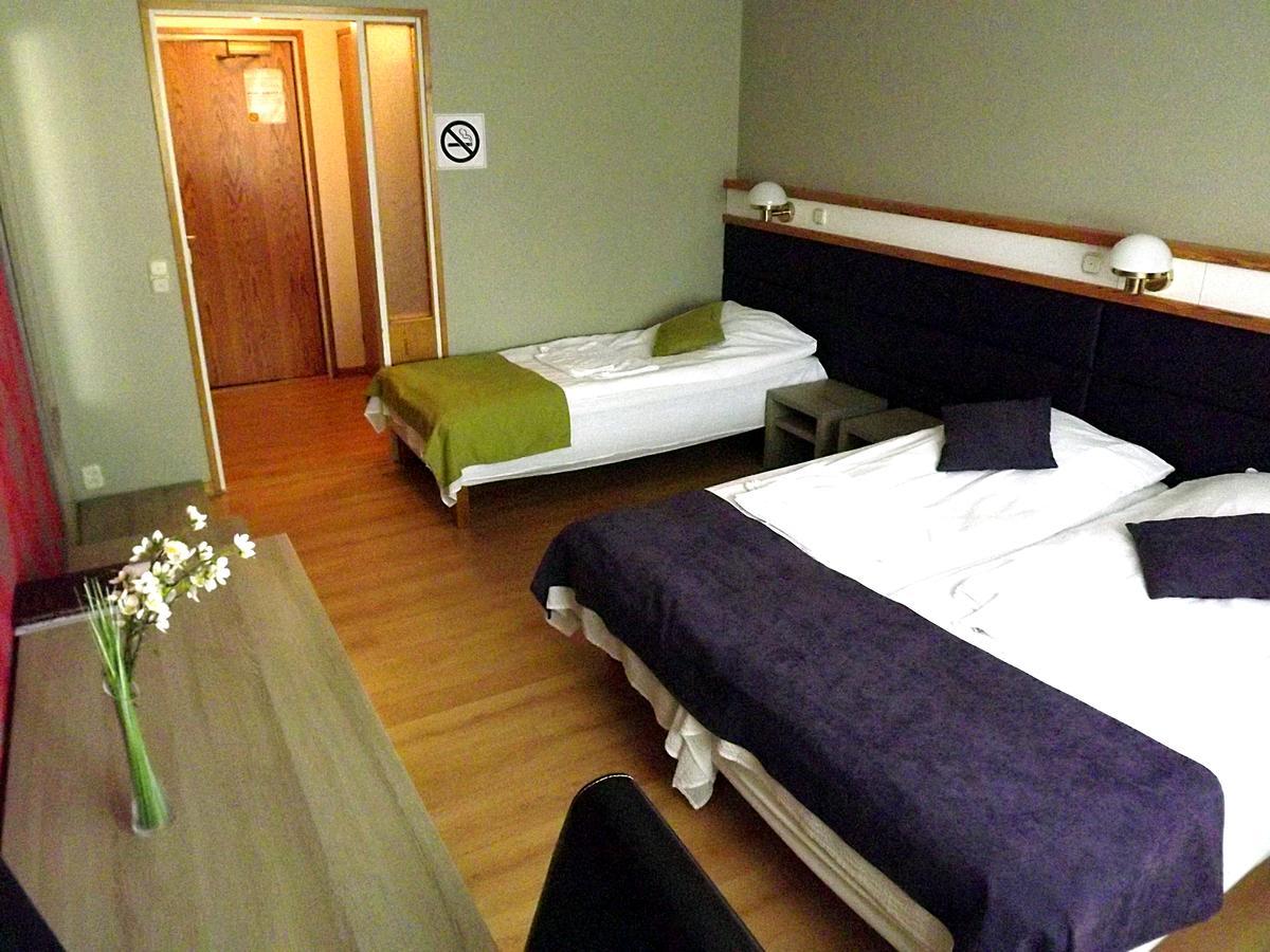 Hotelli Ravintola Alavus 66 Екстериор снимка