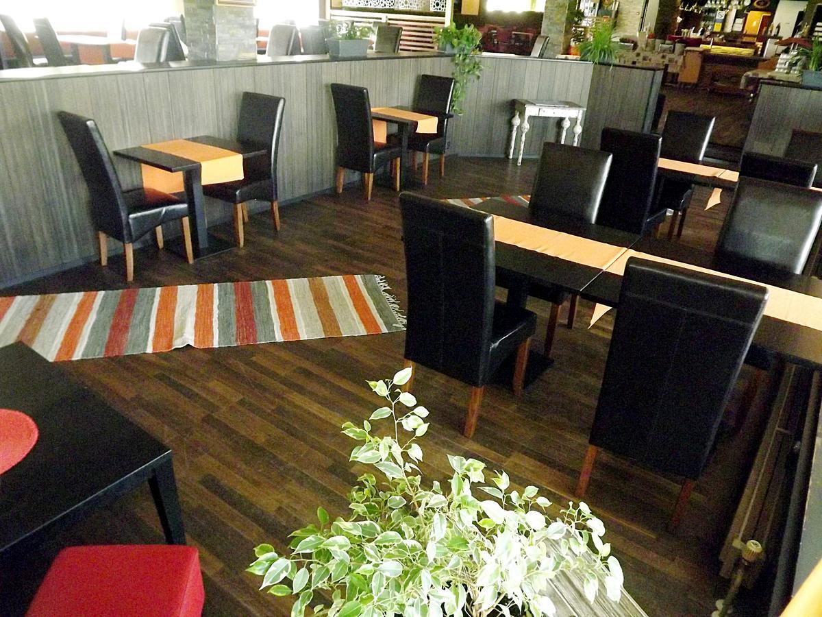 Hotelli Ravintola Alavus 66 Екстериор снимка